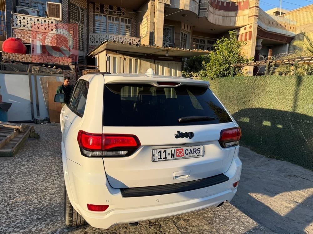 جيب جراند شيروكي